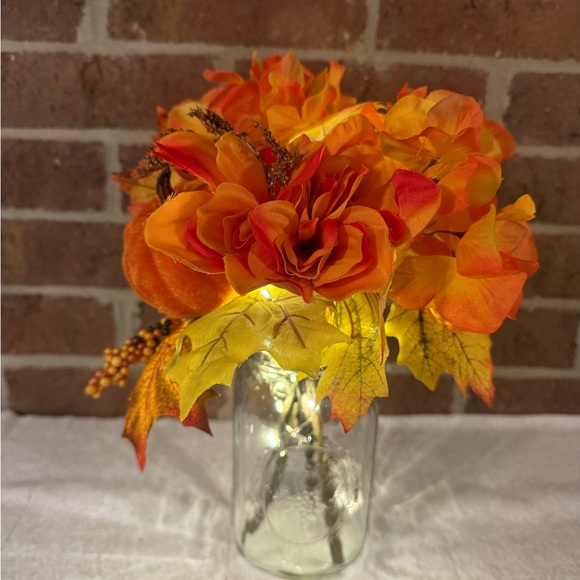 Autumn Floral Arrangement in Mason Jar with LED lights - Picture 4 of 14